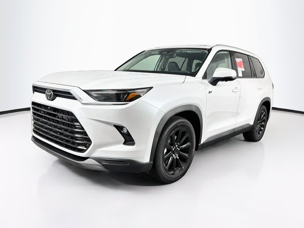 New 2026 Toyota Grand Highlander AWD image 3