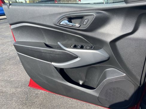 New 2026 Chevrolet Trax RS w/ Driver Confidence Package image 13