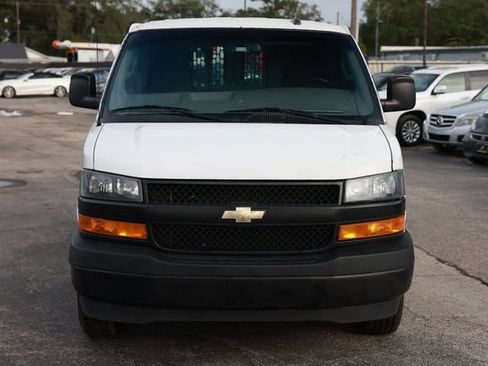Used 2021 Chevrolet Express 2500 w/ Driver Convenience Package RWD image 22