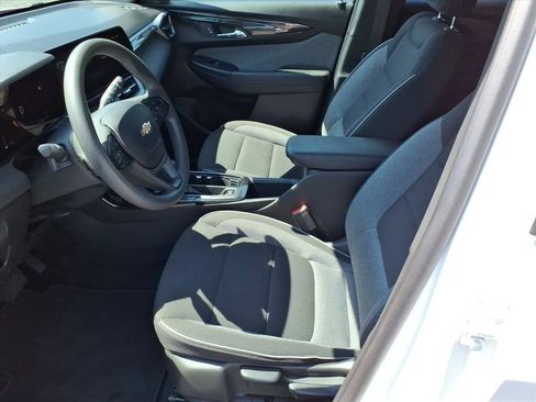 Used 2025 Chevrolet TrailBlazer LT FWD image 10