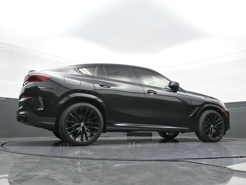 Used 2022 BMW X6 xDrive40i w/ M Sport Package AWD/4WD image 21