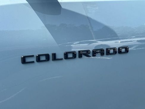 Used 2026 Chevrolet Colorado W/T w/ WT Custom Package RWD image 31