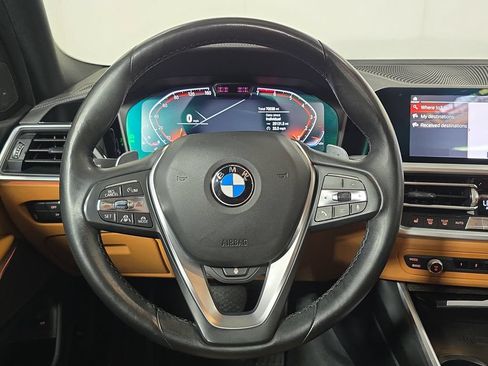 Used 2019 BMW 330i Sedan w/ Premium Package RWD image 14