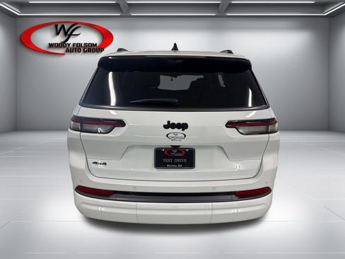 New 2026 Jeep Grand Cherokee L Limited AWD/4WD image 7