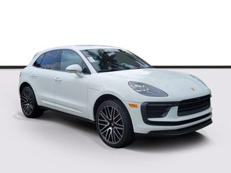 Used 2022 Porsche Macan AWD/4WD video 1