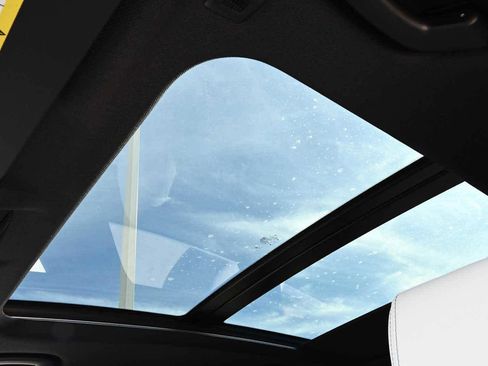 New 2026 BMW X1 xDrive28i w/ Technology Package image 14