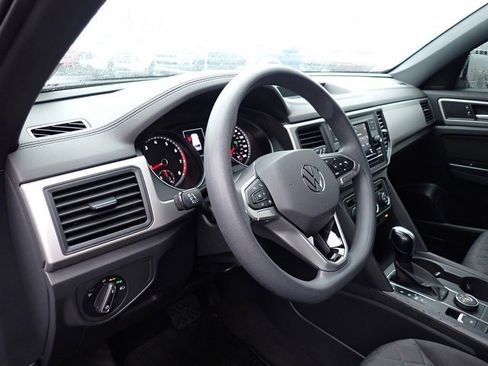 Used 2020 Volkswagen Atlas Cross Sport S image 14