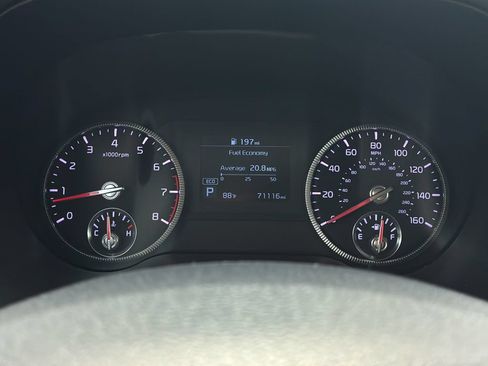 Used 2022 Kia Telluride LX FWD image 26