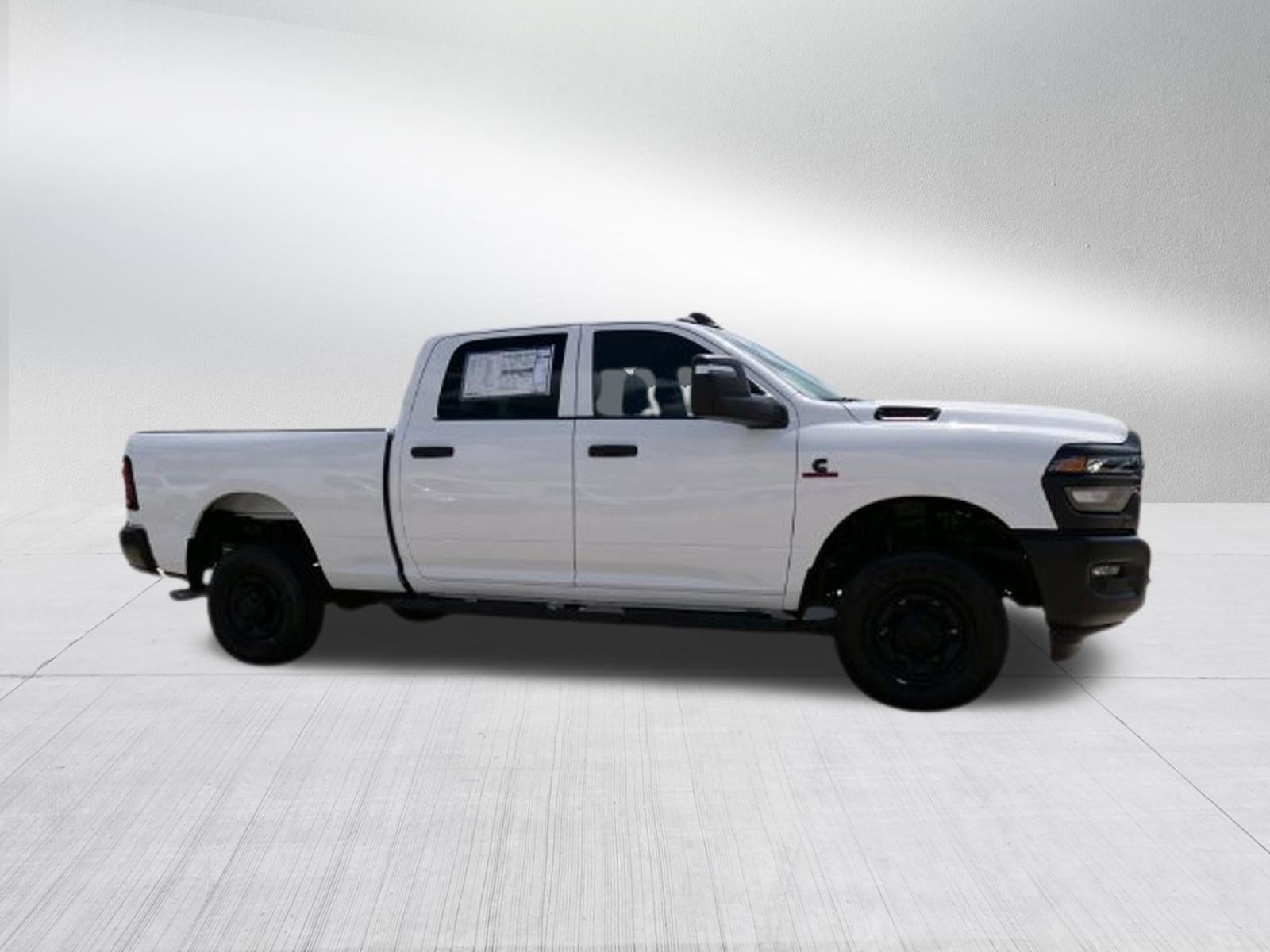 Used 2025 RAM 2500 Tradesman AWD/4WD image 2