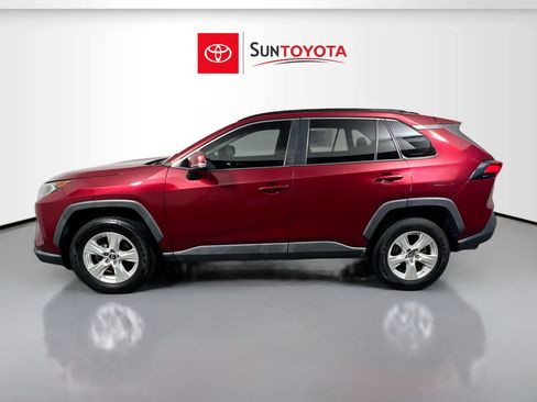 Used 2019 Toyota RAV4 XLE FWD image 7