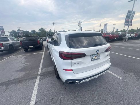 Used 2022 BMW X5 sDrive40i w/ M Sport Package RWD image 24