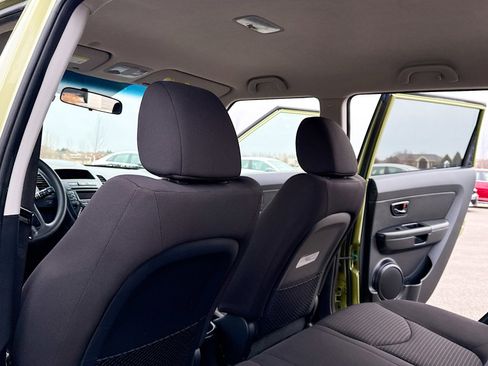 Used 2013 Kia Soul image 6