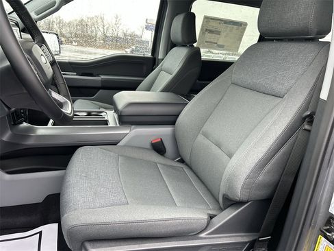 New 2026 Ford F150 XLT w/ Equipment Group 302A MID image 17