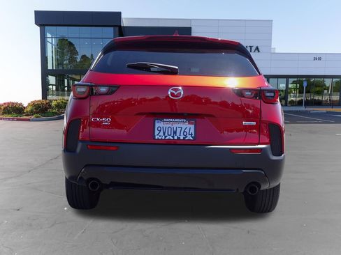Used 2025 MAZDA CX-50 AWD 2.5 Hybrid w/ Premium Pkg image 5
