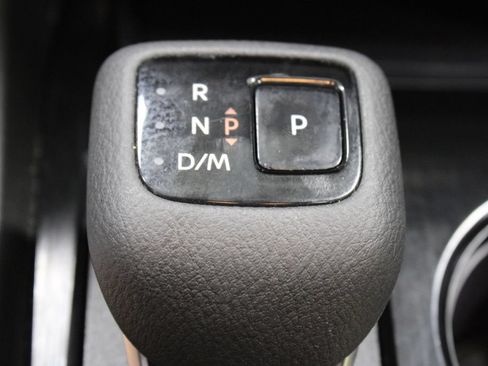 Used 2023 Nissan Rogue SV w/ SV Premium B Package AWD/4WD image 30