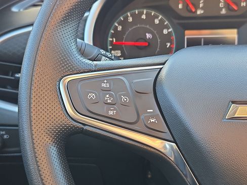 Used 2024 Chevrolet Malibu LT image 18