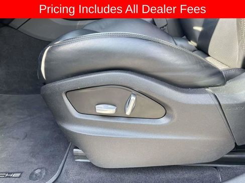 Used 2020 Porsche Cayenne AWD/4WD image 23