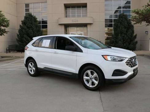 Used 2021 Ford Edge SE FWD image 1