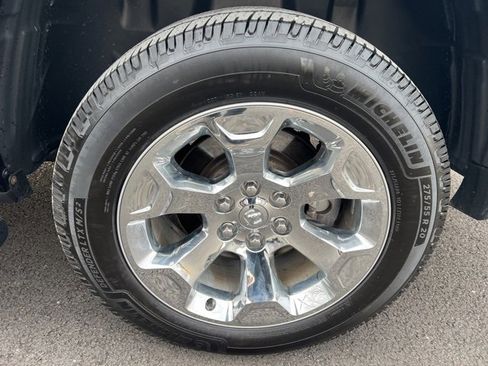 Used 2019 RAM 1500 Big Horn image 39