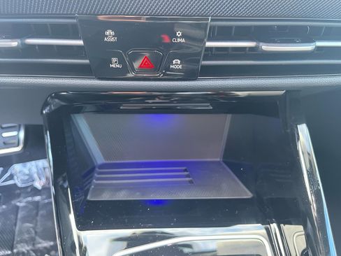 New 2025 Volkswagen GTI Autobahn image 18