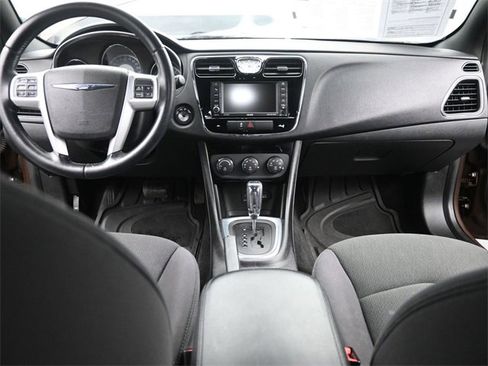 Used 2012 Chrysler 200 Touring image 24