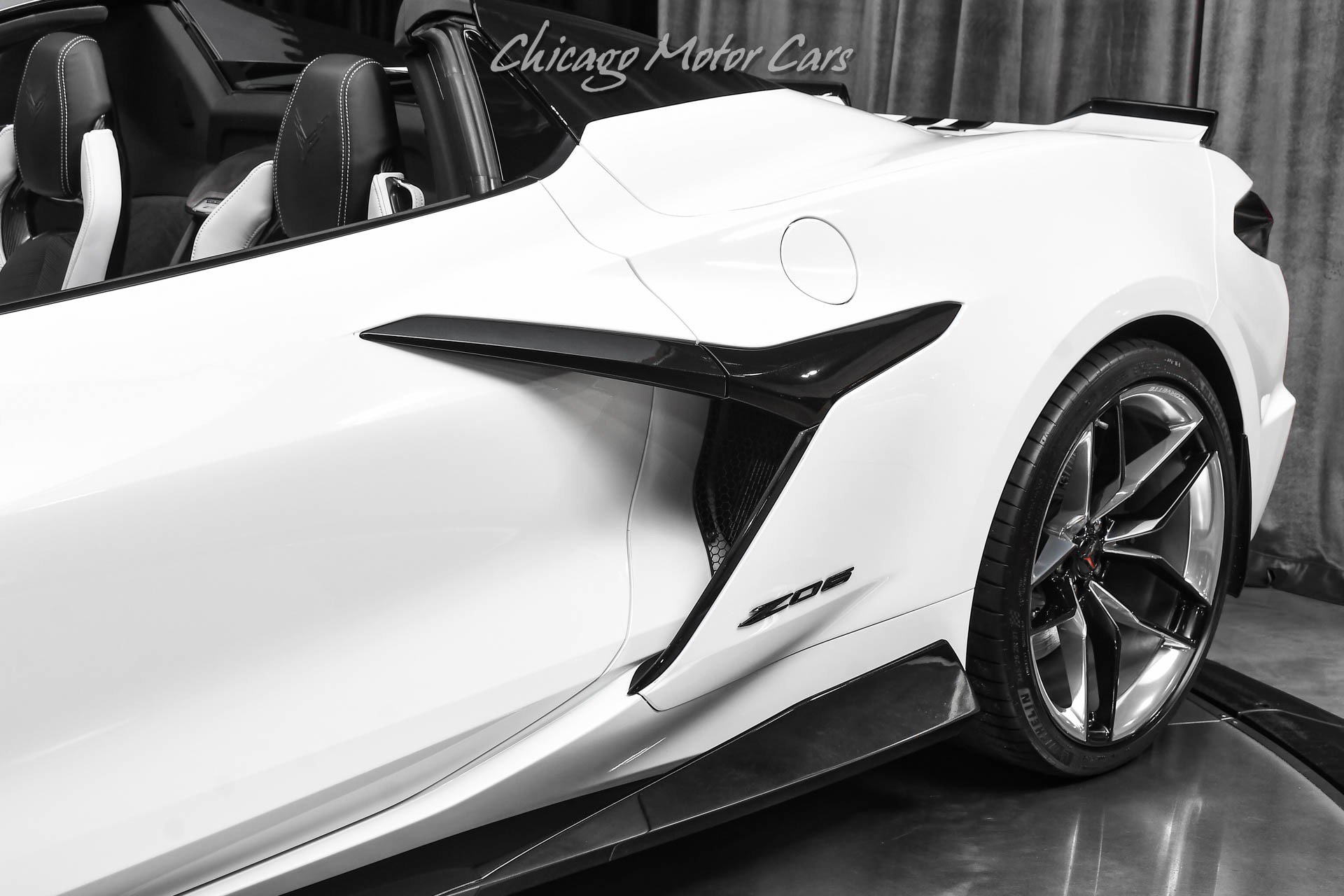 Used 2025 Chevrolet Corvette Z06 w/ Stealth Interior Trim Package RWD image 37