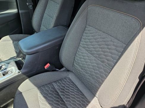 Used 2019 Chevrolet Equinox LT w/ Driver Convenience Package FWD image 10