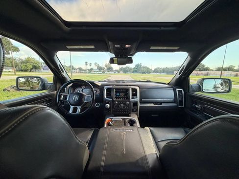 Used 2017 RAM 1500 Limited AWD/4WD image 10
