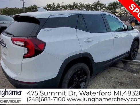 Certified 2023 GMC Terrain SLE image 8