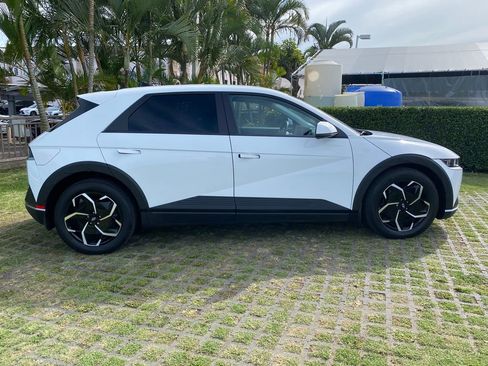 Certified 2023 Hyundai Ioniq 5 SEL AWD/4WD image 8