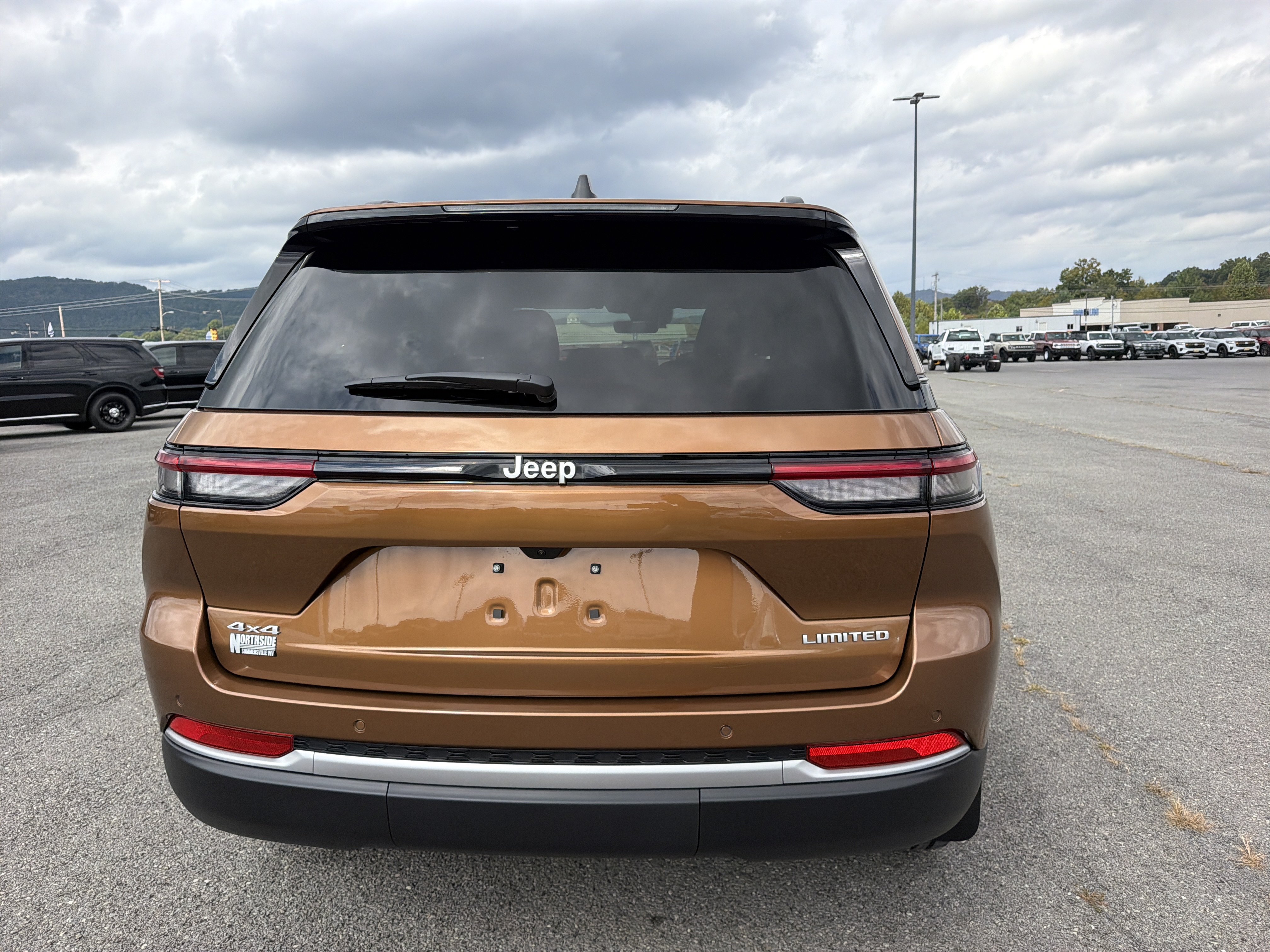 New 2027 Jeep Grand Cherokee Limited AWD/4WD image 7