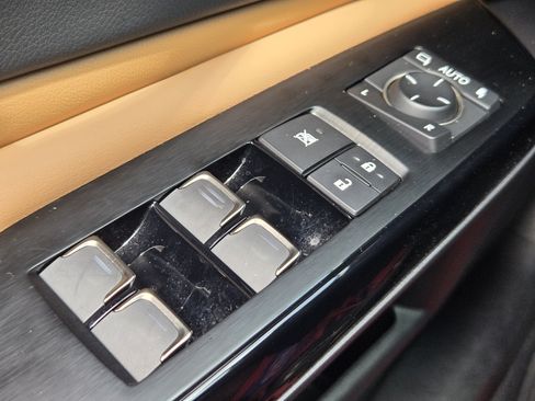 Used 2025 Lexus ES 350 w/ Premium Package FWD image 29