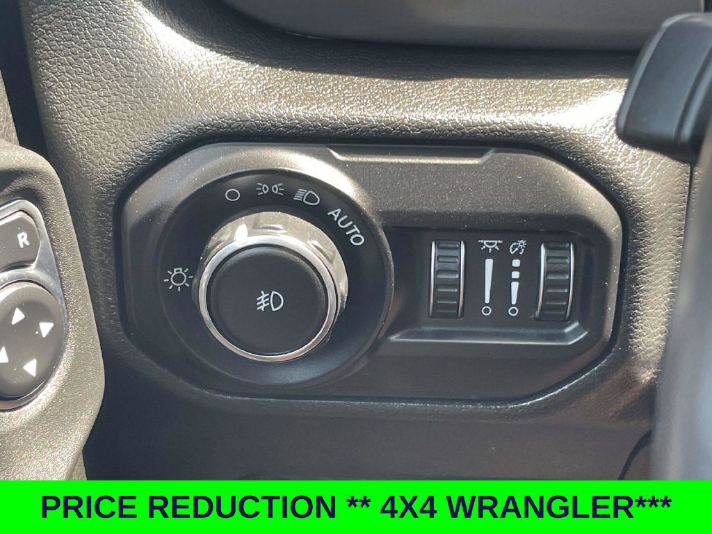 Used 2022 Jeep Wrangler Sport AWD/4WD image 26