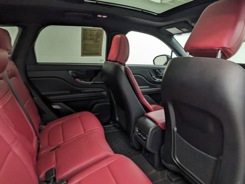 Used 2025 Lincoln Corsair Grand Touring w/ Towing Package image 38