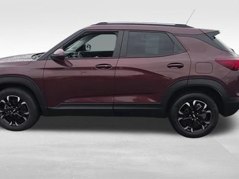 Certified 2023 Chevrolet TrailBlazer LT w/ Convenience Package FWD image 15