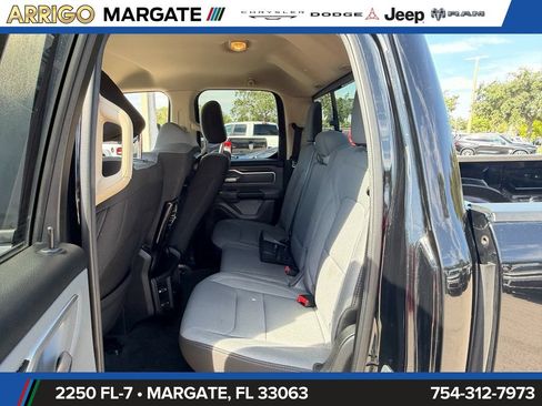 Used 2019 RAM 1500 Big Horn RWD image 10