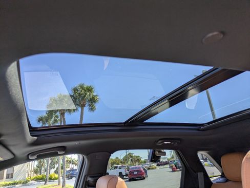 Certified 2023 Cadillac XT5 Premium Luxury w/ Technology Package image 20