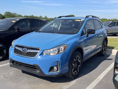 Used 2016 Subaru Crosstrek 2.0i Limited AWD/4WD image 2
