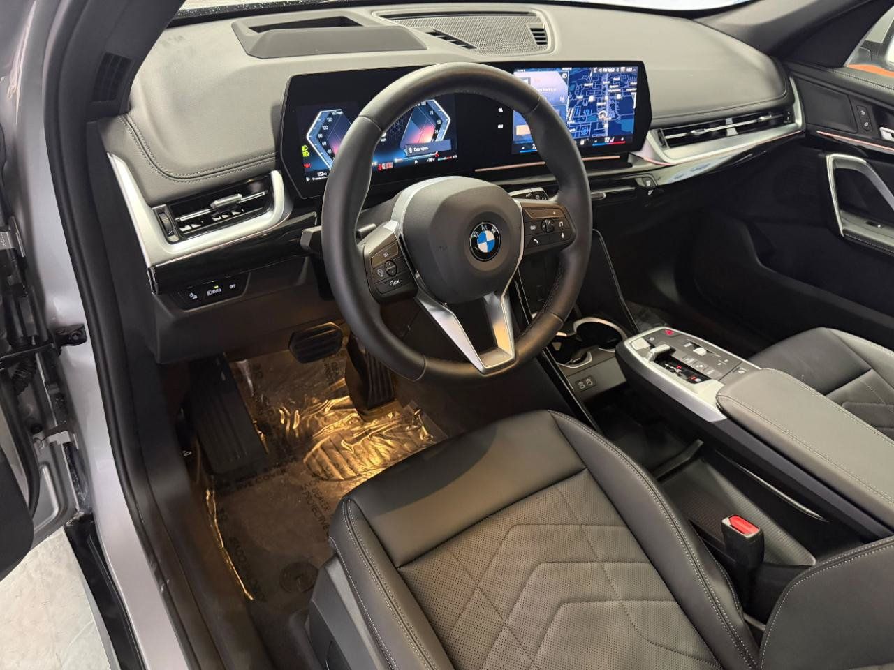 Used 2026 BMW X1 xDrive28i w/ Technology Package AWD/4WD image 14