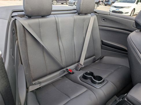 Used 2019 BMW 230i xDrive Convertible w/ Convenience Package image 14