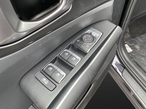 New 2026 Kia Sorento S image 32