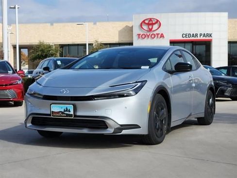 New 2026 Toyota Prius Plug-In Hybrid FWD image 2