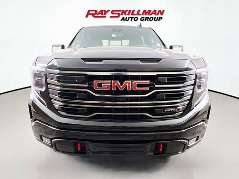 Used 2025 GMC Sierra 1500 AT4 w/ AT4 Premium Package AWD/4WD image 2