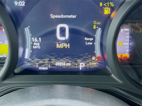 Used 2024 Jeep Wrangler Unlimited AWD/4WD image 8