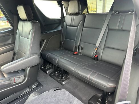 Used 2021 Chevrolet Tahoe RST w/ Luxury Package RWD image 41