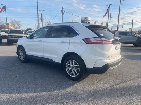 Used 2023 Ford Edge SEL w/ Convenience Package image 5