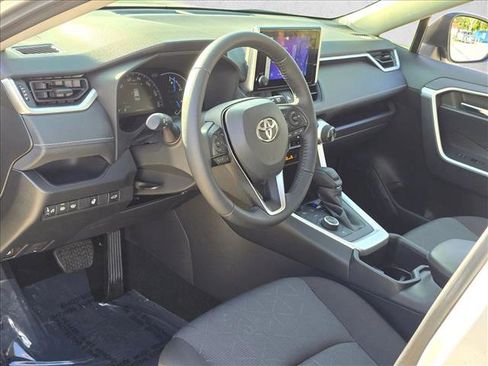 Certified 2025 Toyota RAV4 XLE w/ Convenience Package AWD/4WD image 9