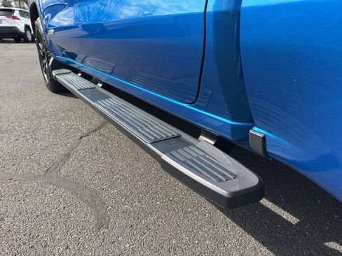 Used 2024 GMC Sierra 1500 Elevation w/ LPO, Elevation Black Package image 16