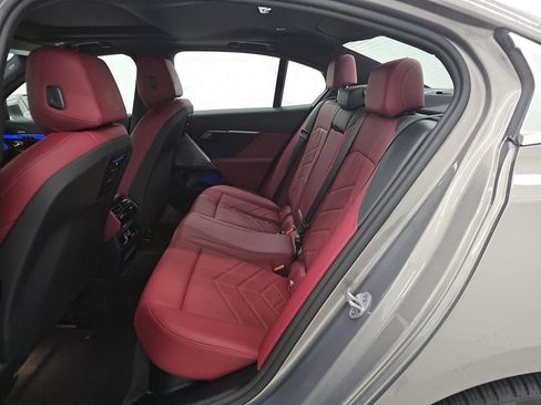 Used 2026 BMW 540i xDrive image 12