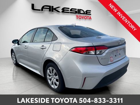 Used 2024 Toyota Corolla LE image 5